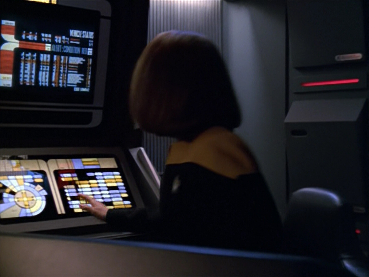 extant_StarTrek_VOY_5x13-Gravity_02079.jpg