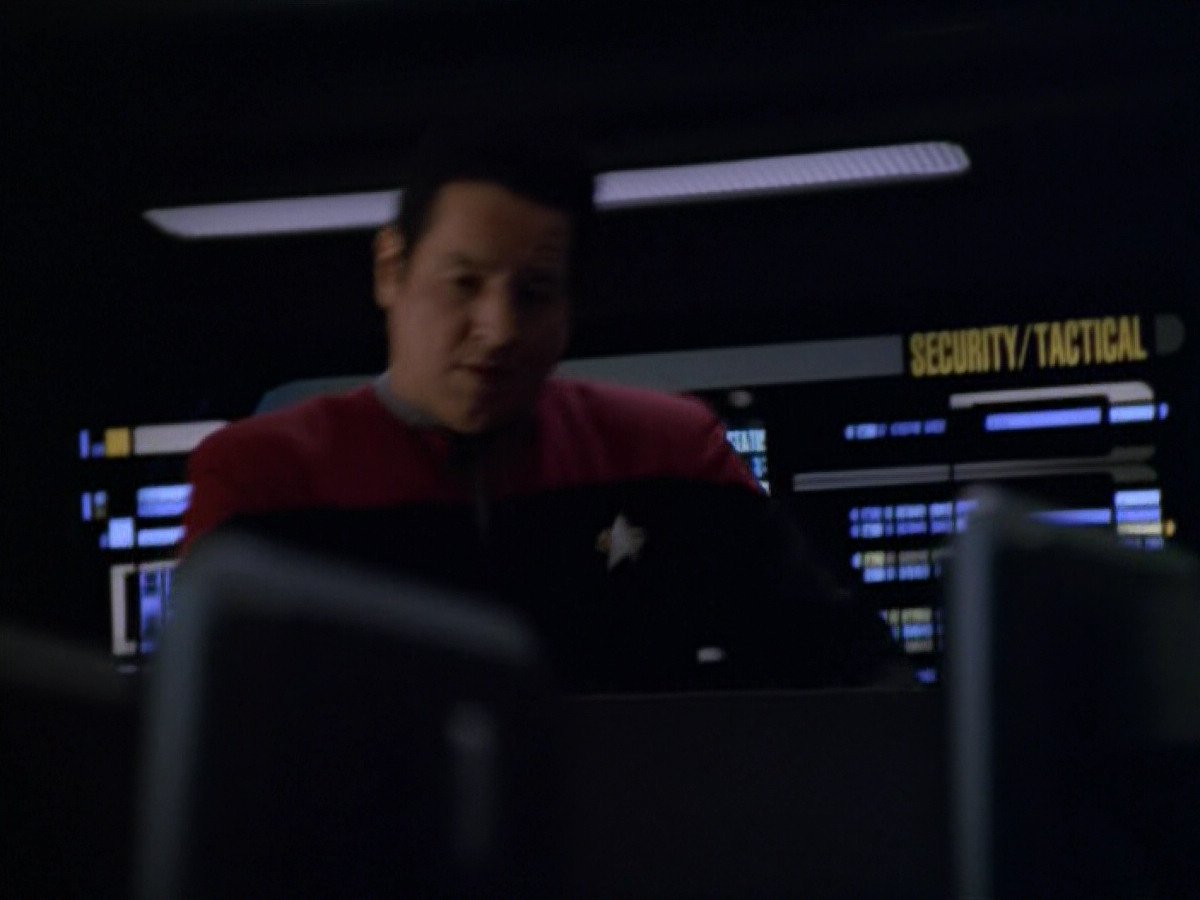 extant_StarTrek_VOY_5x13-Gravity_02089.jpg
