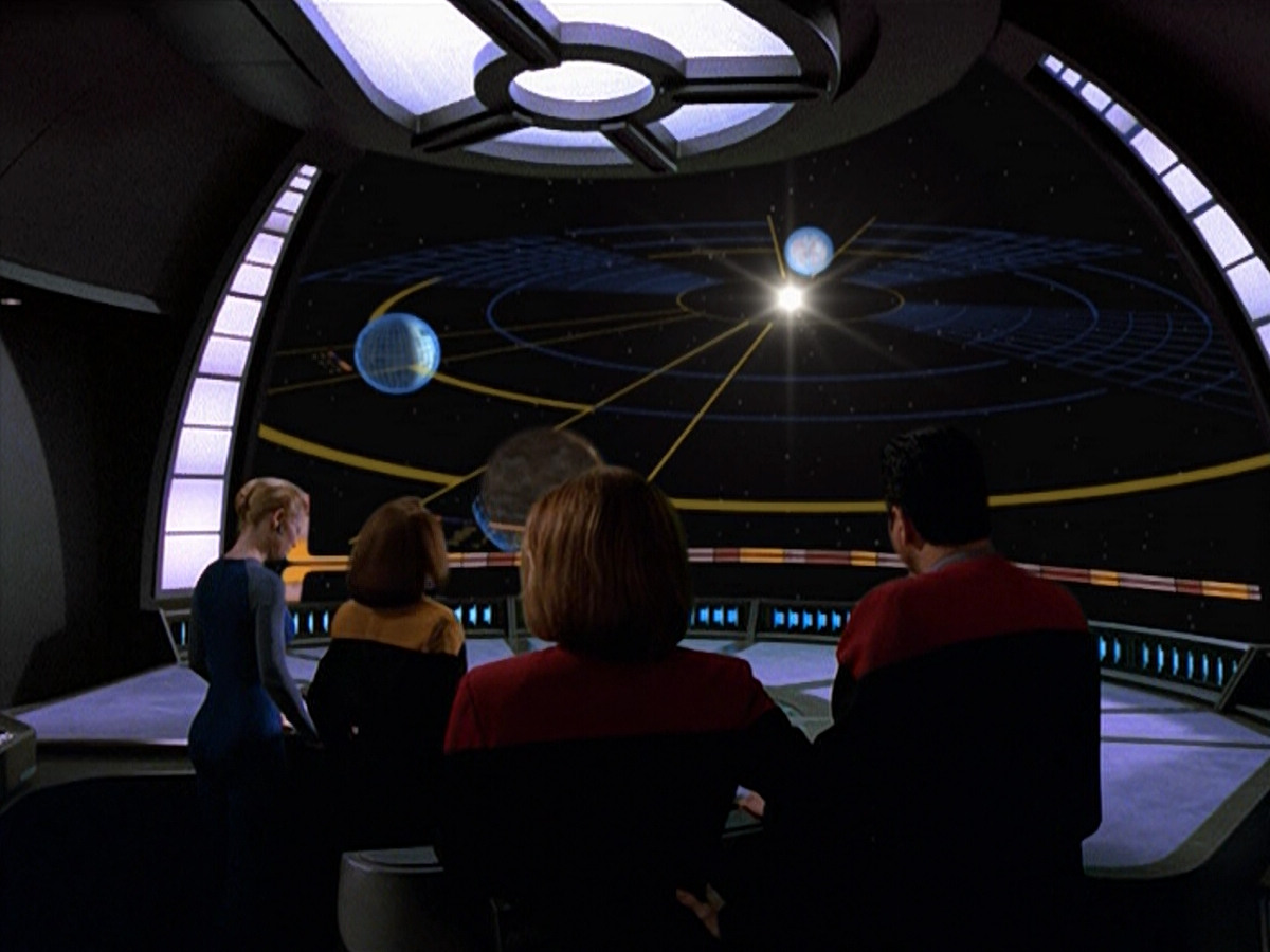 extant_StarTrek_VOY_5x13-Gravity_02131.jpg