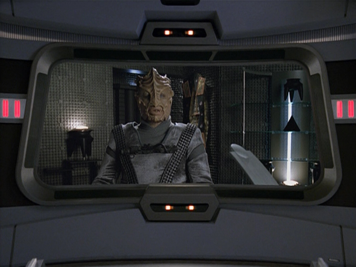 extant_StarTrek_VOY_5x13-Gravity_02177.jpg