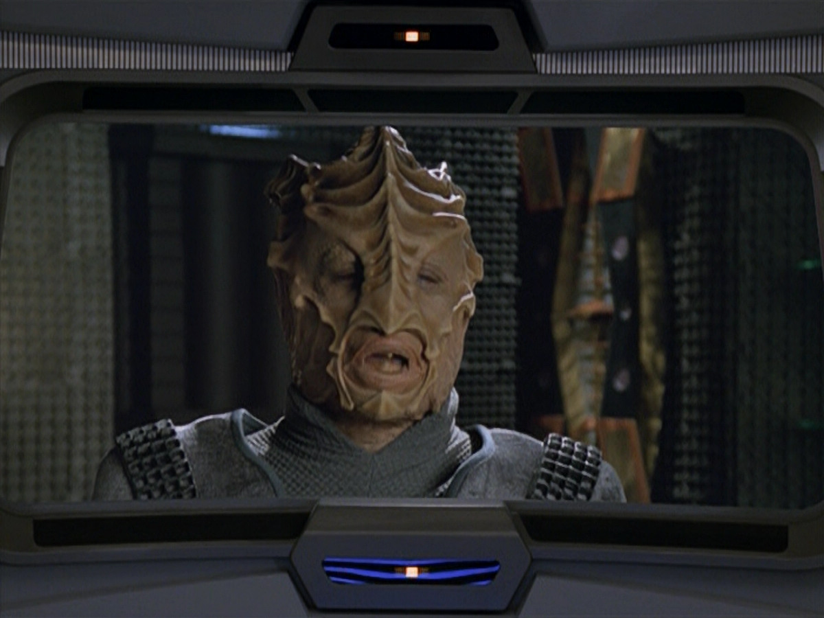 extant_StarTrek_VOY_5x13-Gravity_02220.jpg