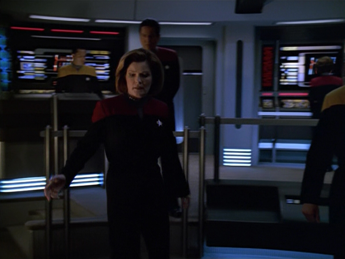 extant_StarTrek_VOY_5x13-Gravity_02252.jpg