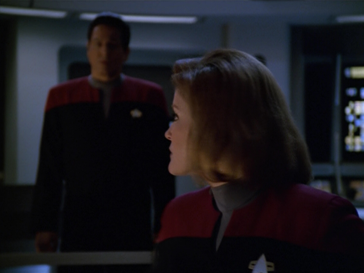 extant_StarTrek_VOY_5x13-Gravity_02272.jpg