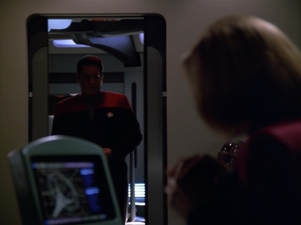 extant_StarTrek_VOY_5x13-Gravity_02296.jpg