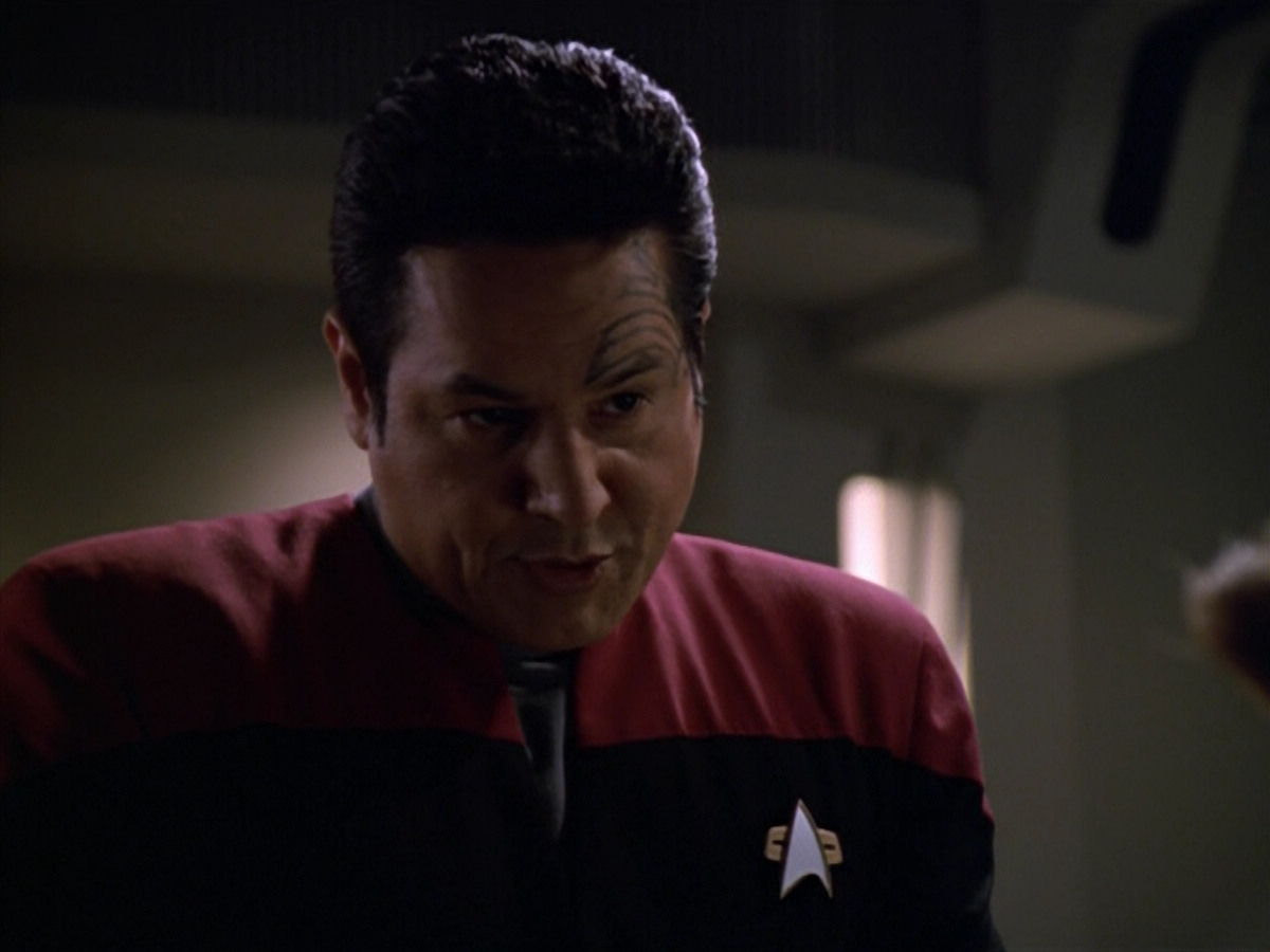 extant_StarTrek_VOY_5x13-Gravity_02318.jpg