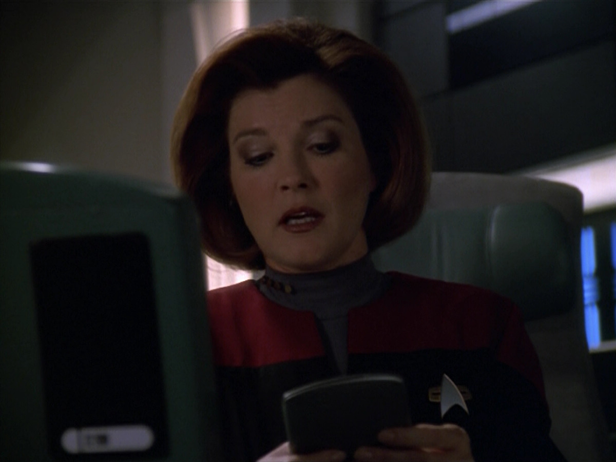 extant_StarTrek_VOY_5x13-Gravity_02327.jpg