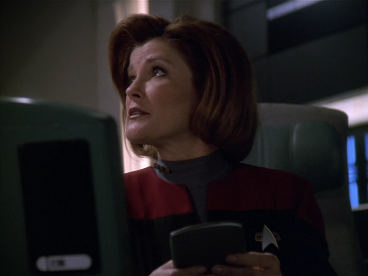 extant_StarTrek_VOY_5x13-Gravity_02330.jpg