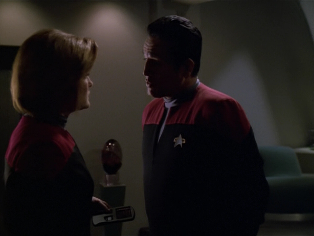 extant_StarTrek_VOY_5x13-Gravity_02351.jpg