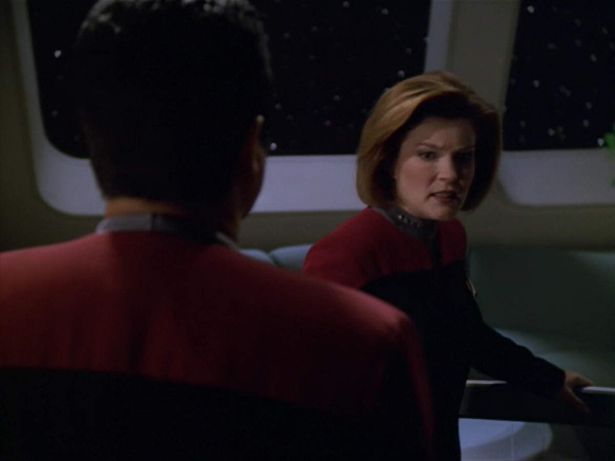 extant_StarTrek_VOY_5x13-Gravity_02372.jpg