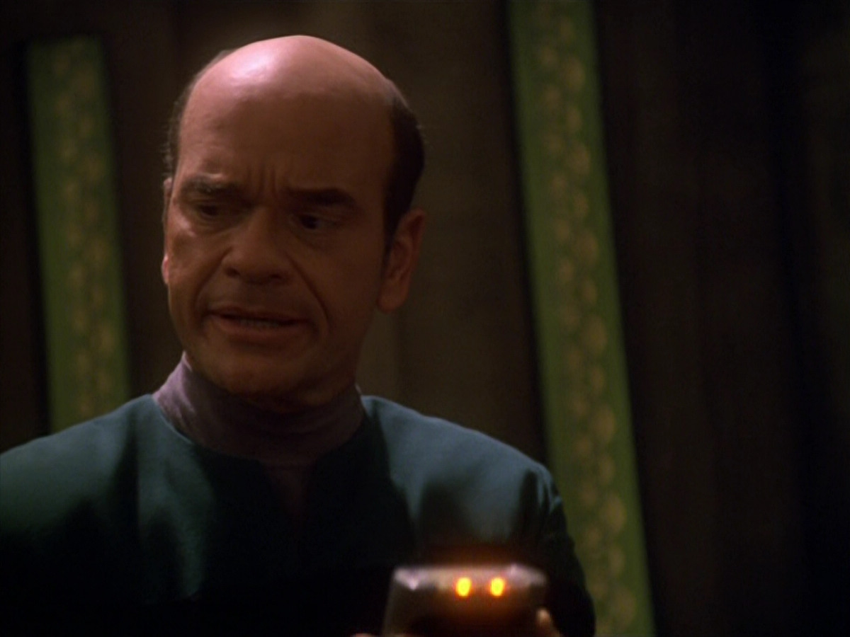 extant_StarTrek_VOY_5x13-Gravity_02449.jpg