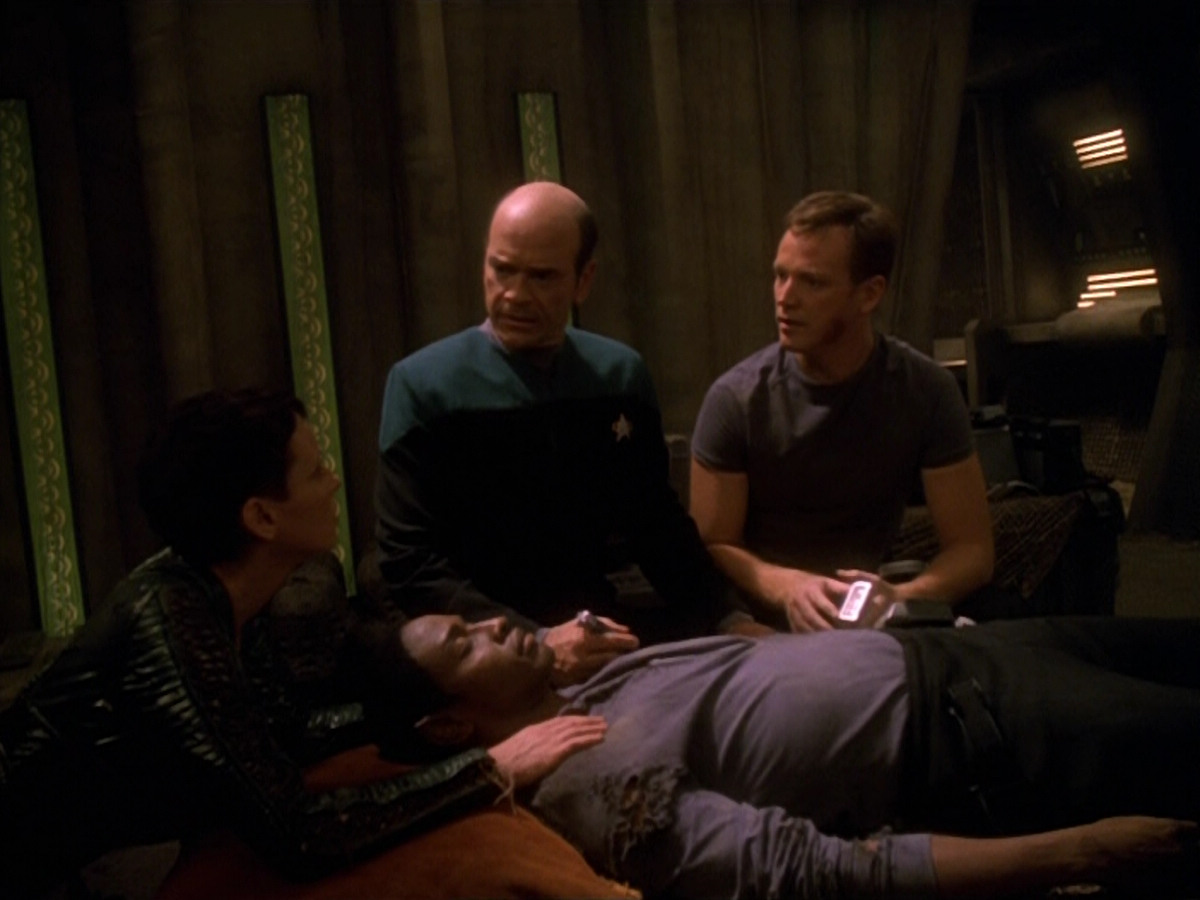extant_StarTrek_VOY_5x13-Gravity_02465.jpg