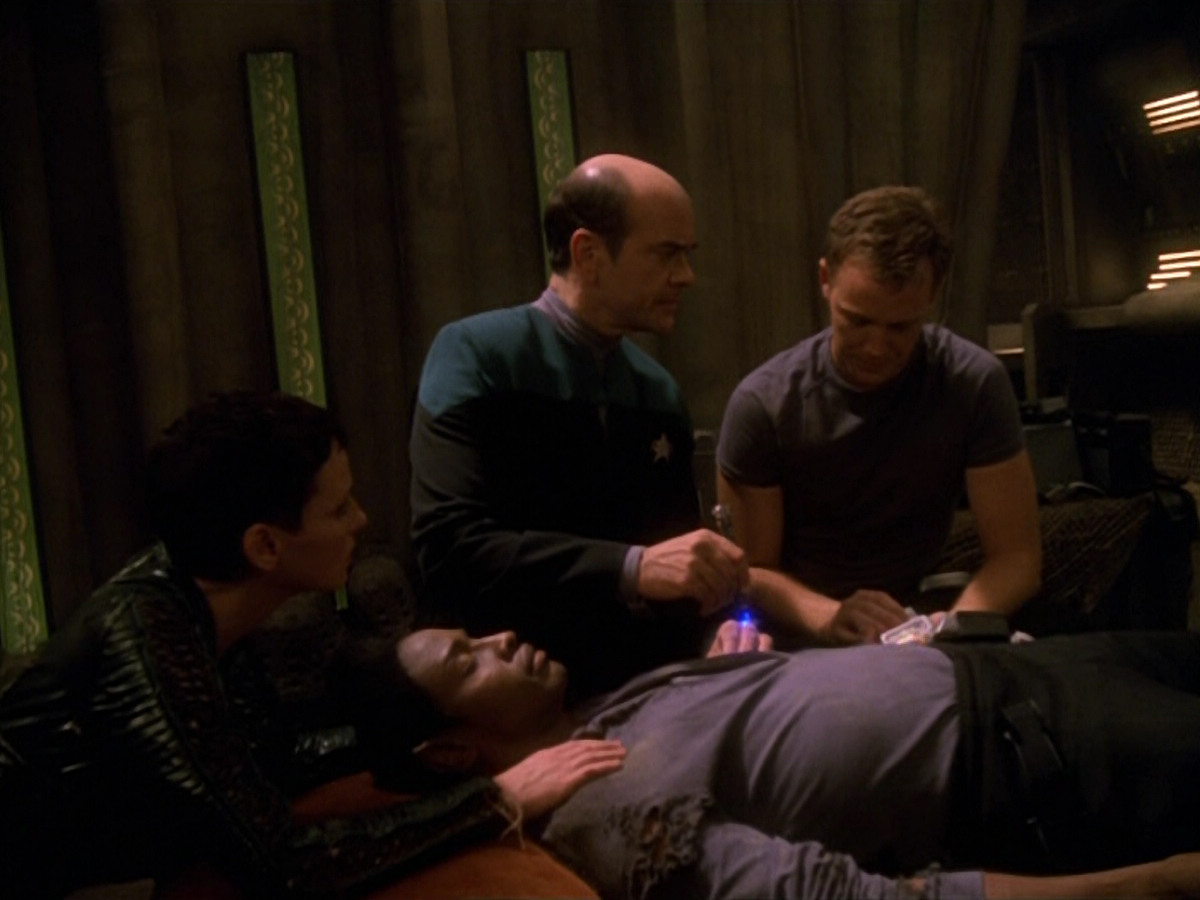extant_StarTrek_VOY_5x13-Gravity_02488.jpg