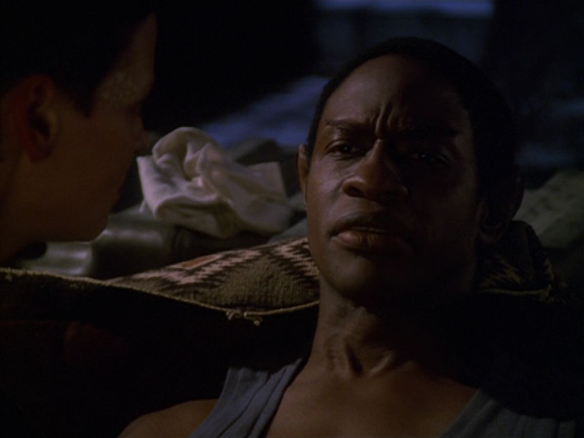 extant_StarTrek_VOY_5x13-Gravity_02610.jpg