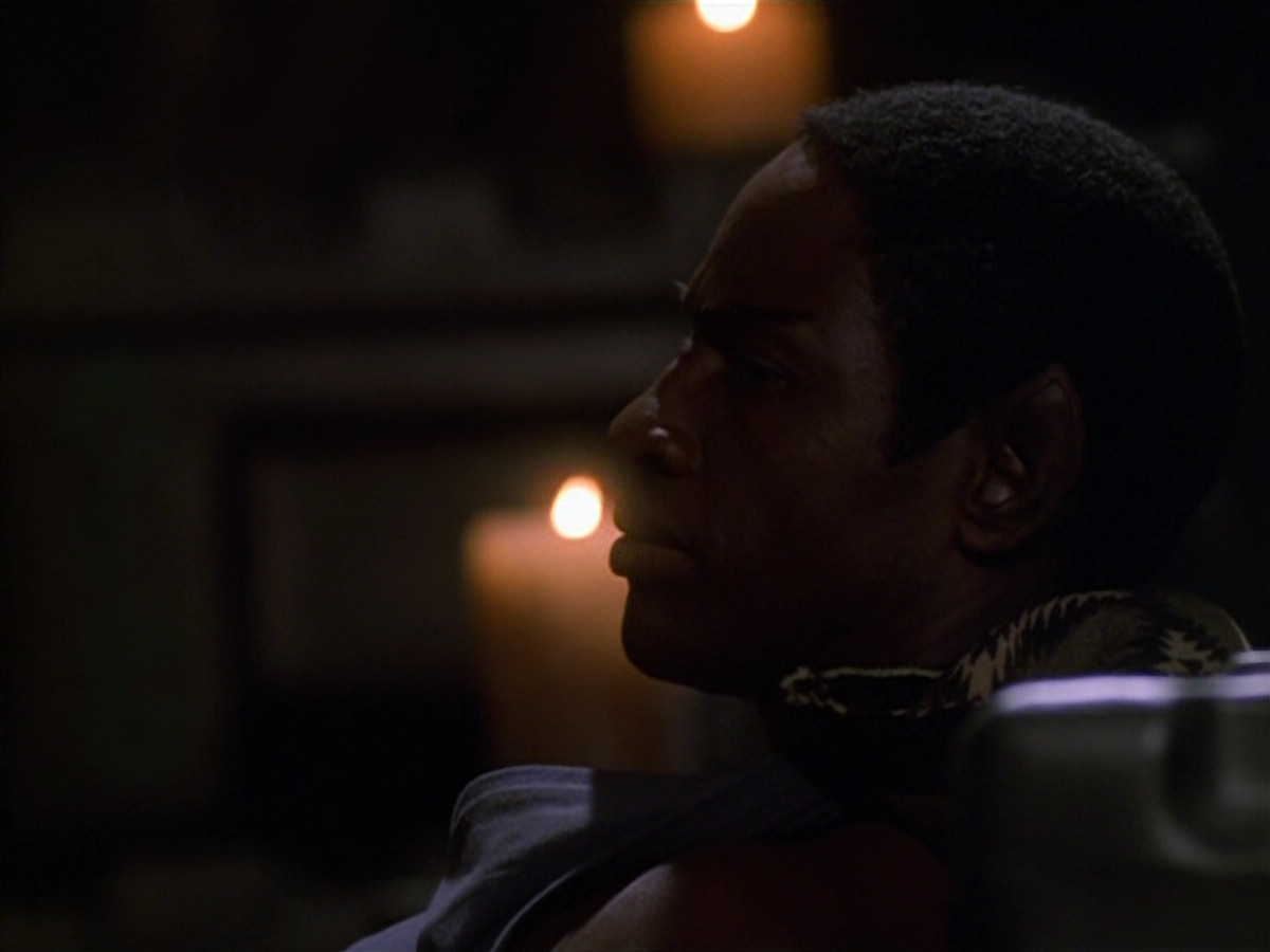 extant_StarTrek_VOY_5x13-Gravity_02670.jpg