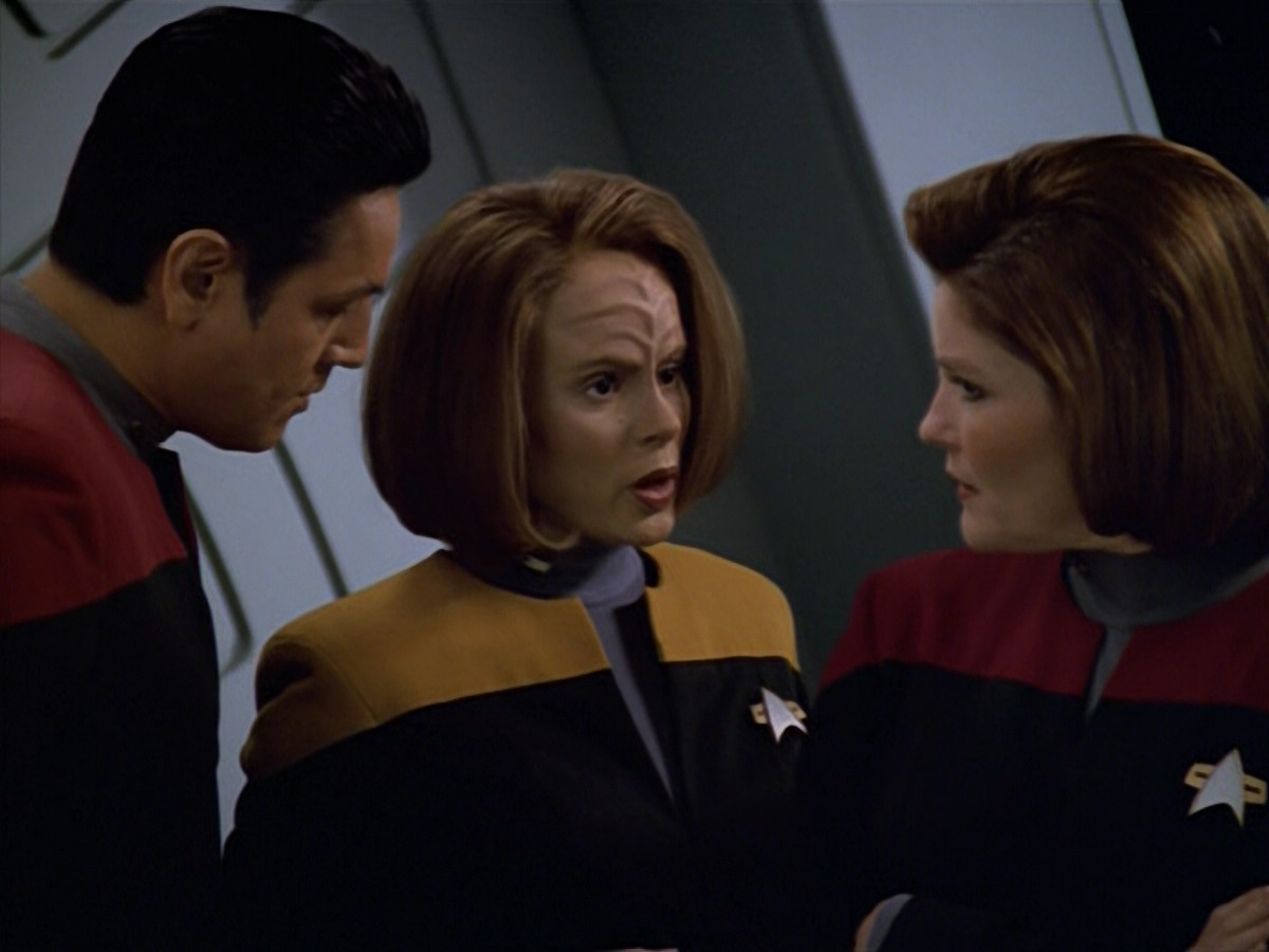 extant_StarTrek_VOY_5x13-Gravity_02686.jpg