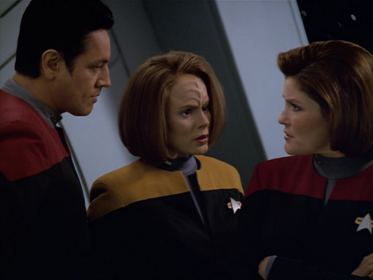 extant_StarTrek_VOY_5x13-Gravity_02688.jpg