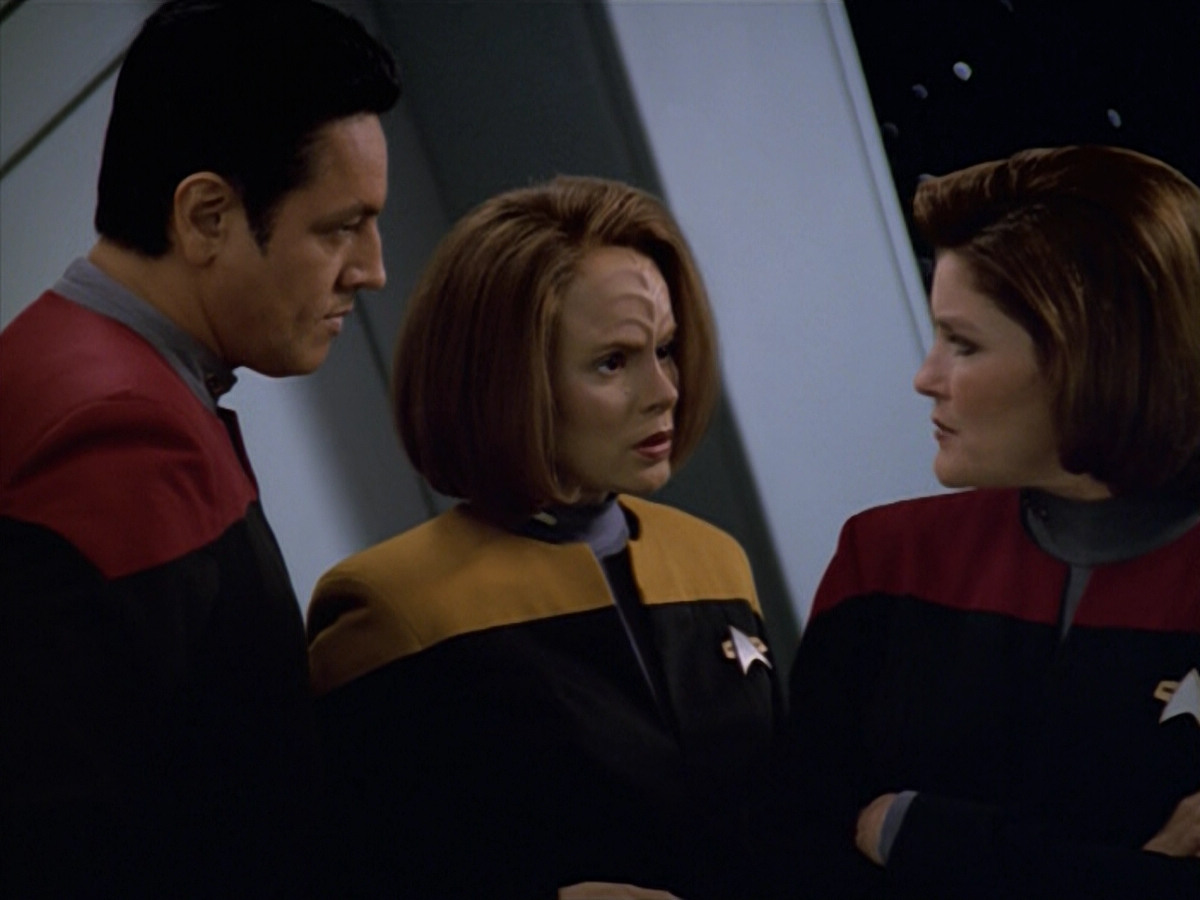 extant_StarTrek_VOY_5x13-Gravity_02690.jpg