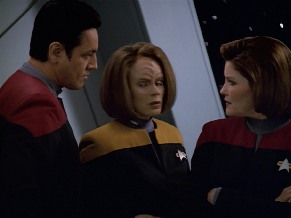 extant_StarTrek_VOY_5x13-Gravity_02691.jpg