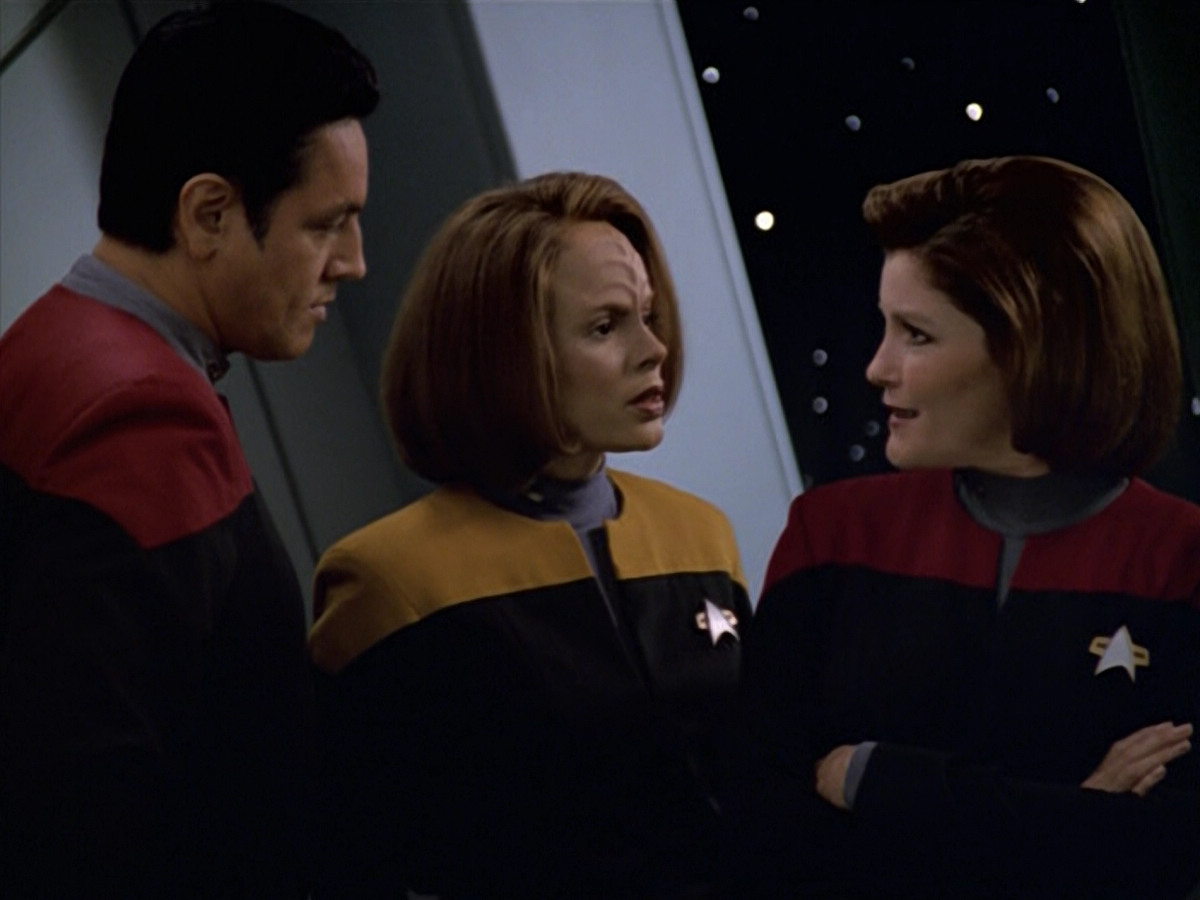 extant_StarTrek_VOY_5x13-Gravity_02693.jpg