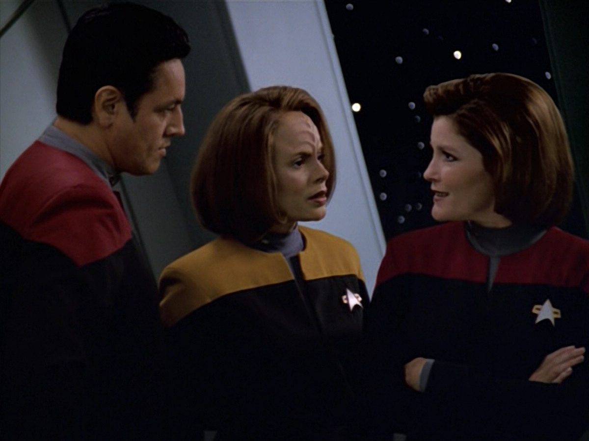 extant_StarTrek_VOY_5x13-Gravity_02694.jpg