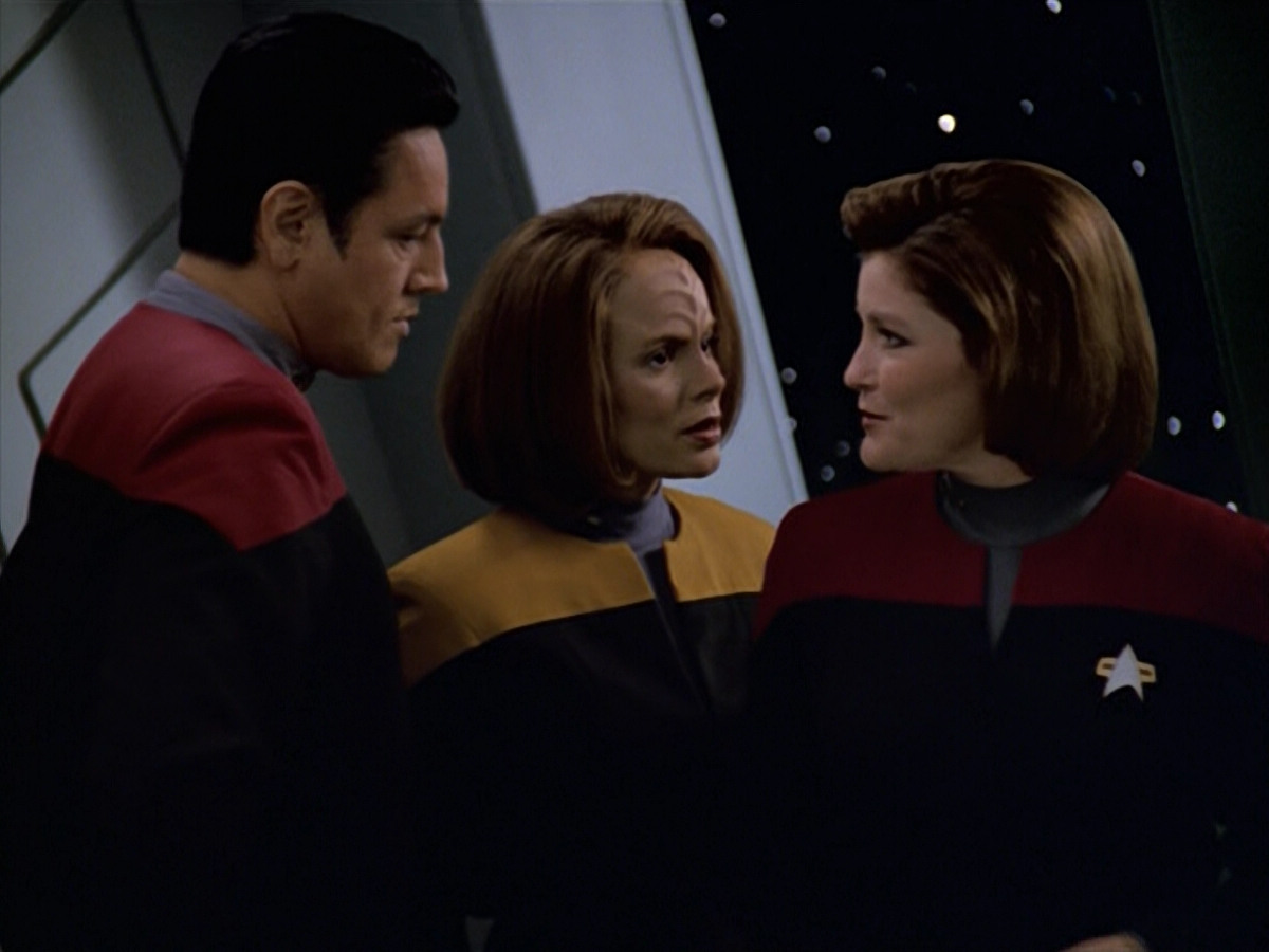 extant_StarTrek_VOY_5x13-Gravity_02695.jpg