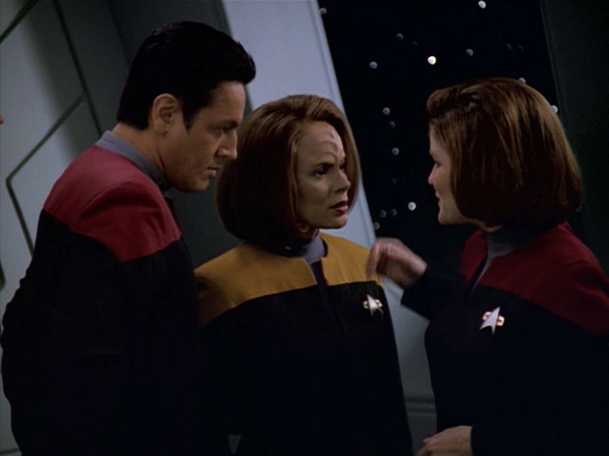 extant_StarTrek_VOY_5x13-Gravity_02696.jpg