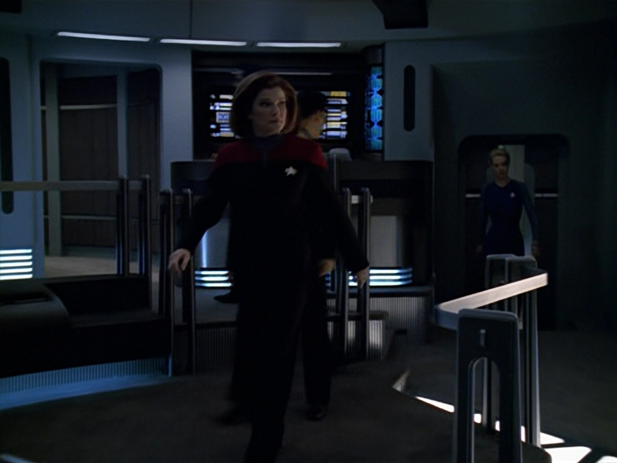 extant_StarTrek_VOY_5x13-Gravity_02710.jpg