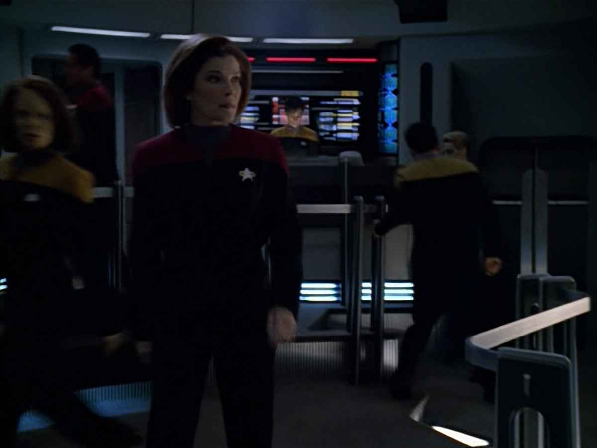 extant_StarTrek_VOY_5x13-Gravity_02711.jpg