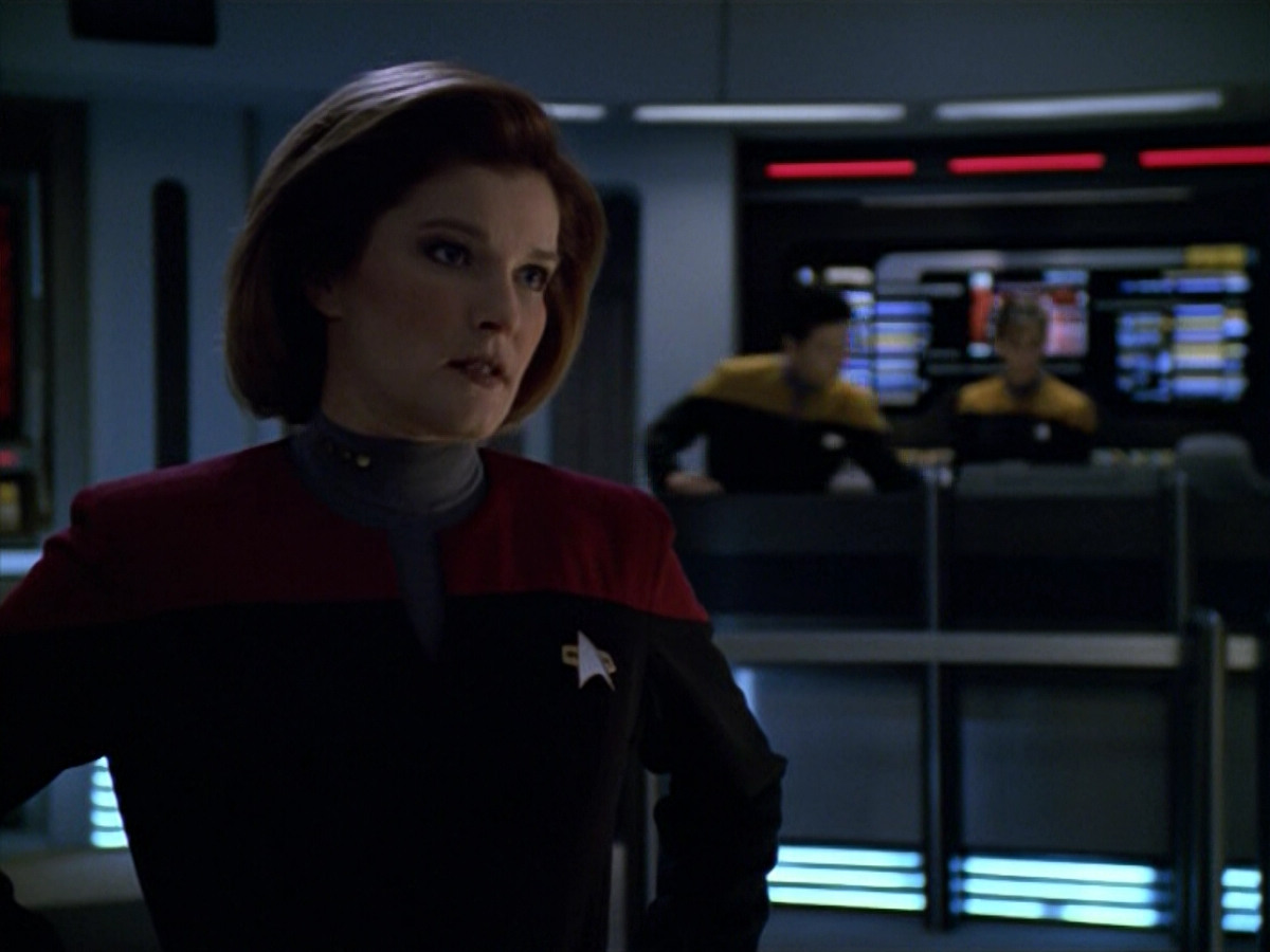 extant_StarTrek_VOY_5x13-Gravity_02716.jpg