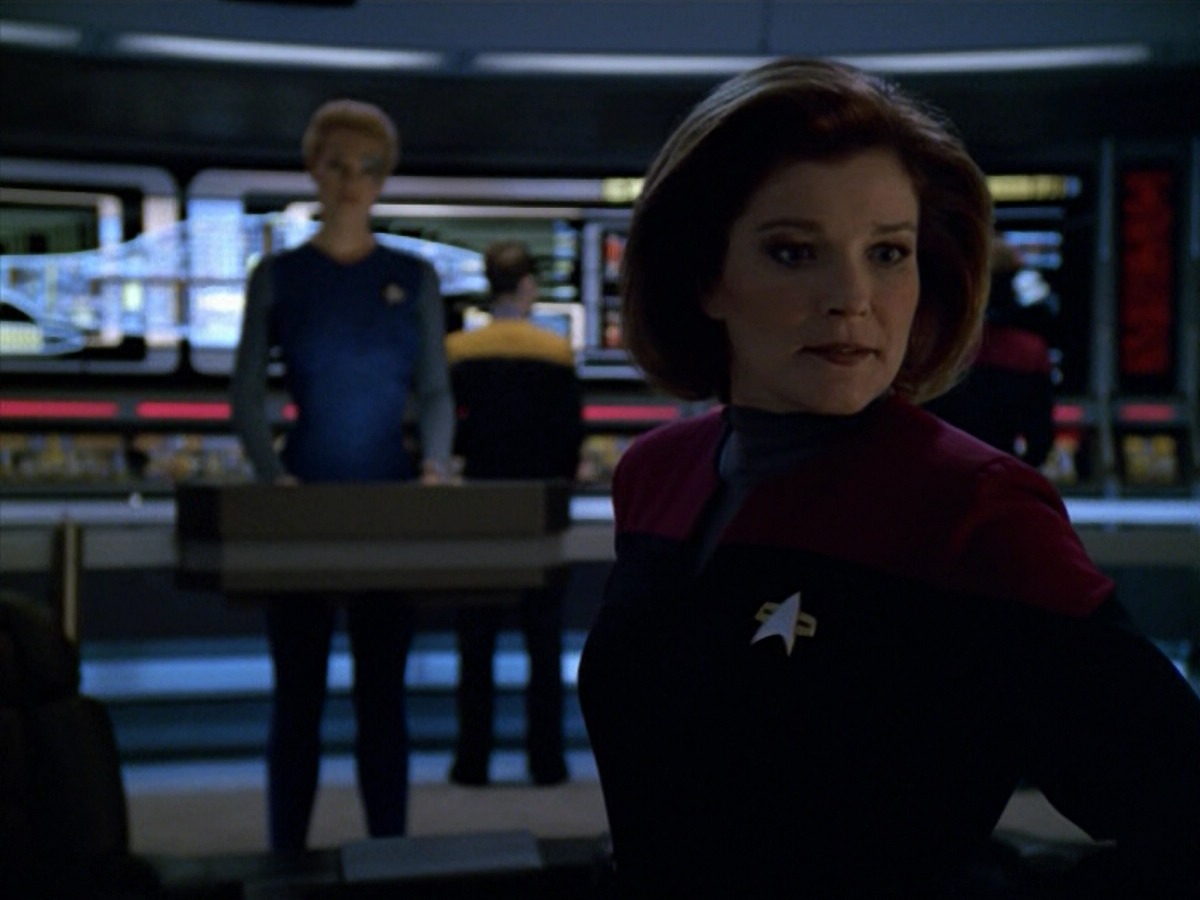 extant_StarTrek_VOY_5x13-Gravity_02735.jpg