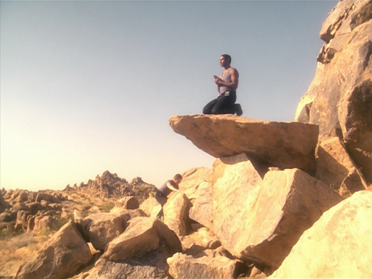 extant_StarTrek_VOY_5x13-Gravity_02765.jpg