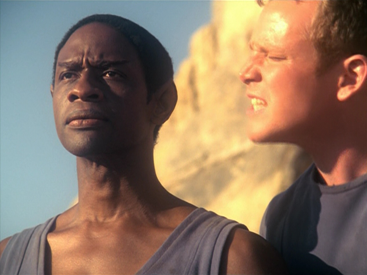 extant_StarTrek_VOY_5x13-Gravity_02804.jpg