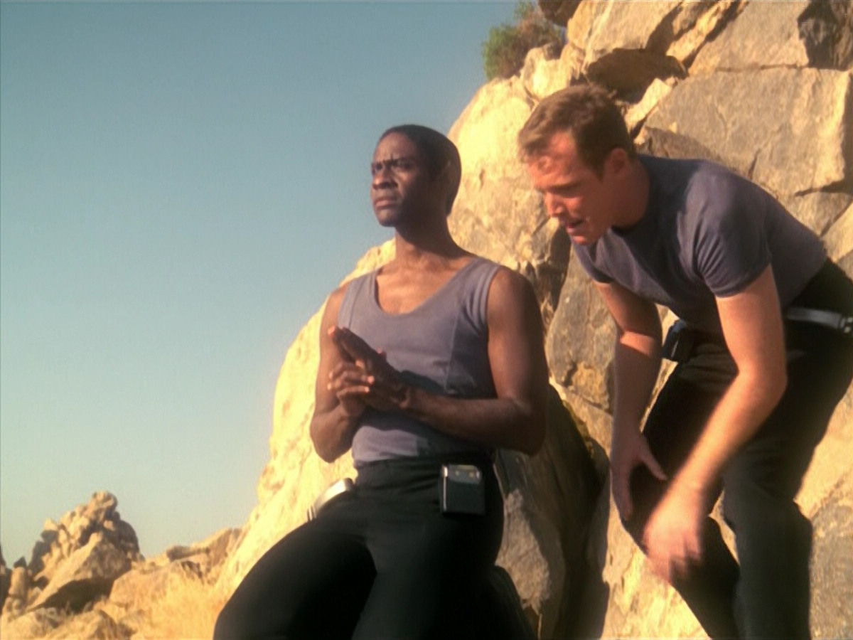 extant_StarTrek_VOY_5x13-Gravity_02818.jpg