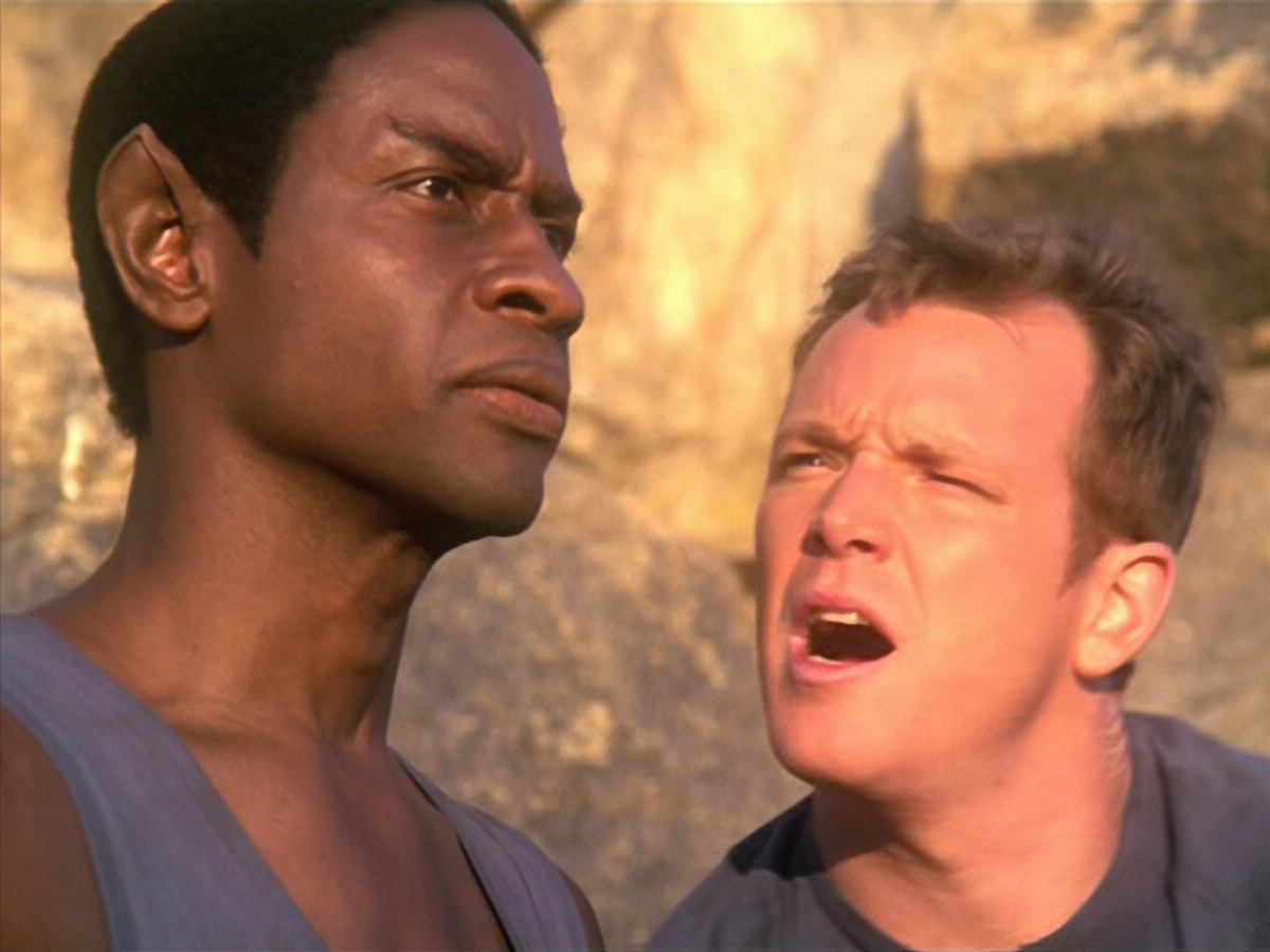 extant_StarTrek_VOY_5x13-Gravity_02837.jpg