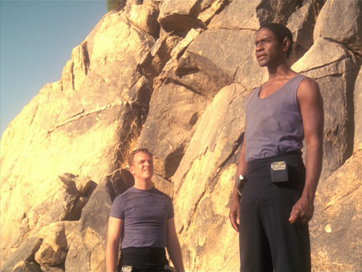 extant_StarTrek_VOY_5x13-Gravity_02883.jpg