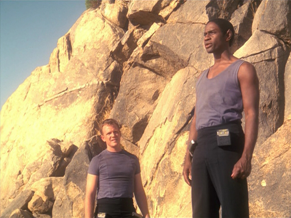 extant_StarTrek_VOY_5x13-Gravity_02884.jpg