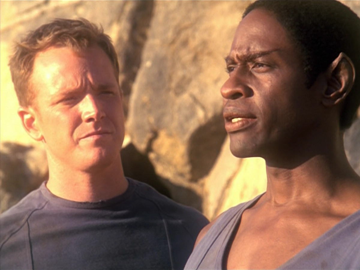 extant_StarTrek_VOY_5x13-Gravity_02900.jpg