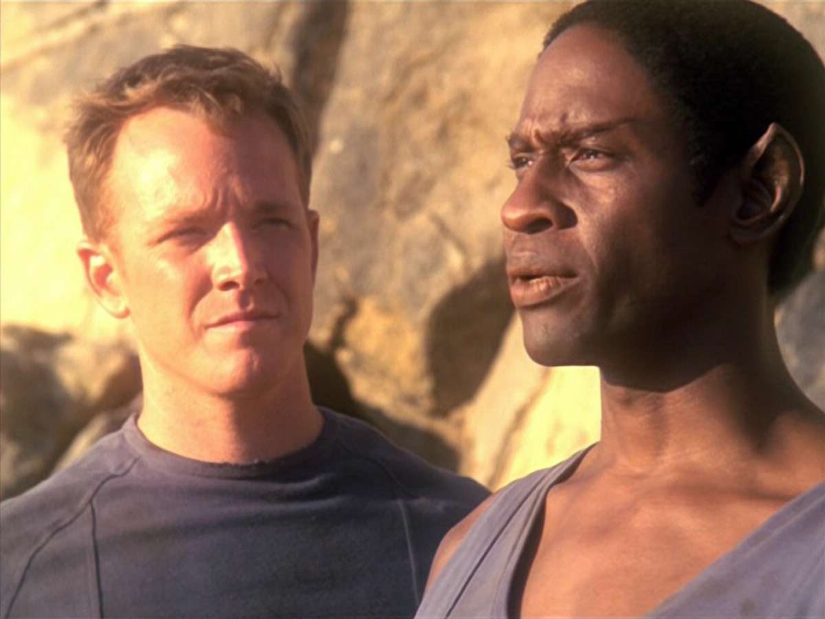 extant_StarTrek_VOY_5x13-Gravity_02915.jpg