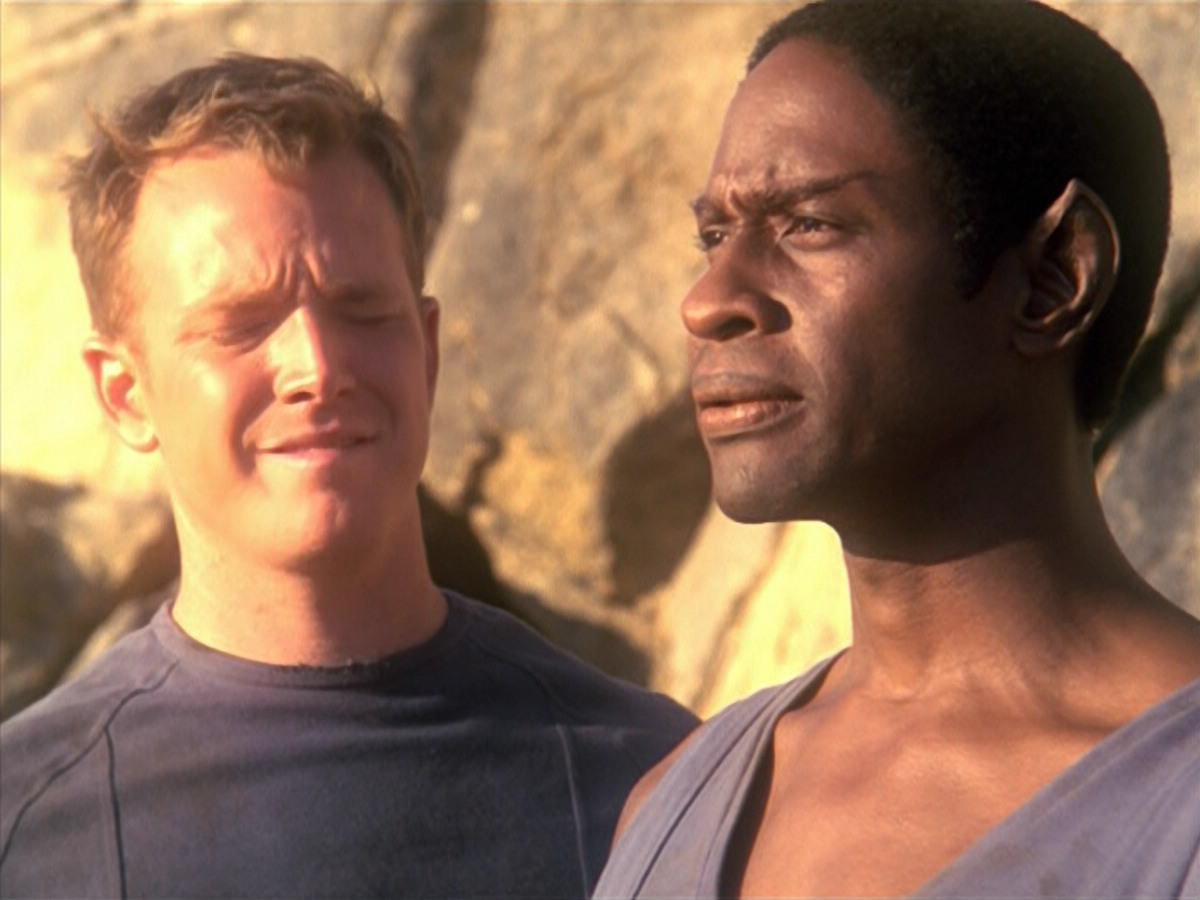 extant_StarTrek_VOY_5x13-Gravity_02926.jpg