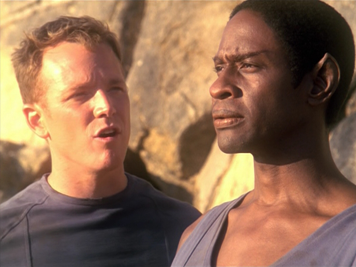 extant_StarTrek_VOY_5x13-Gravity_02933.jpg