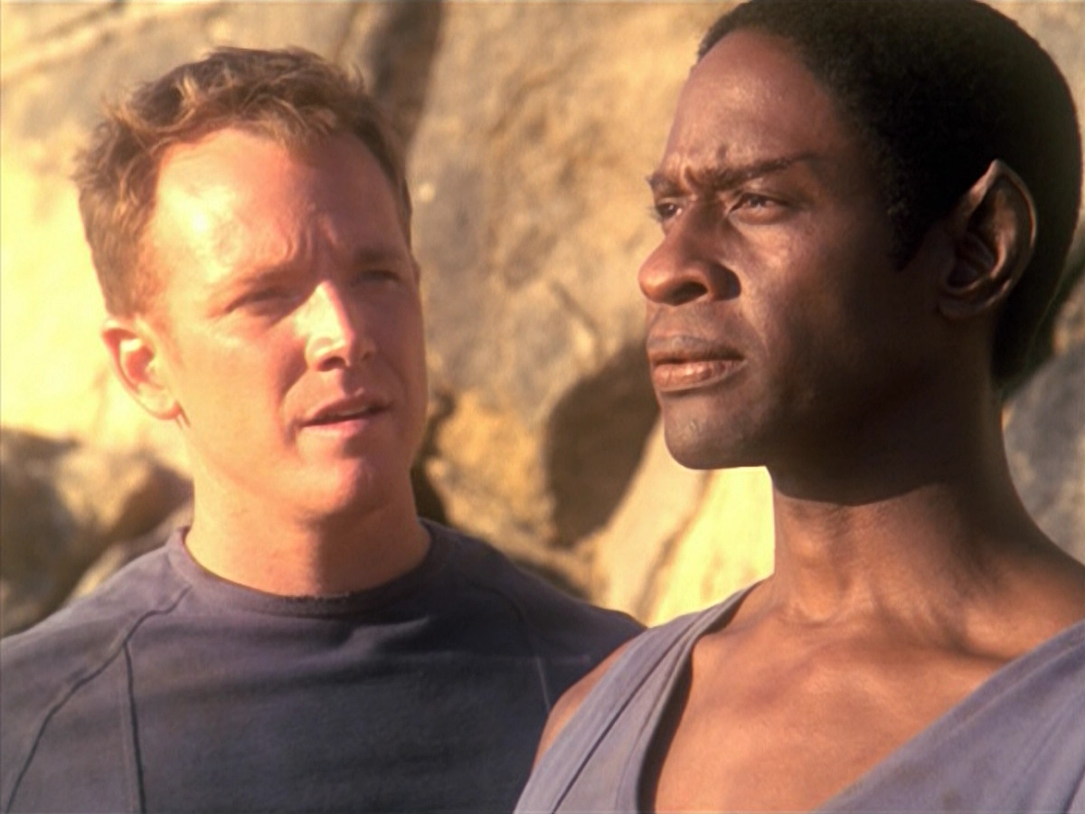 extant_StarTrek_VOY_5x13-Gravity_02936.jpg