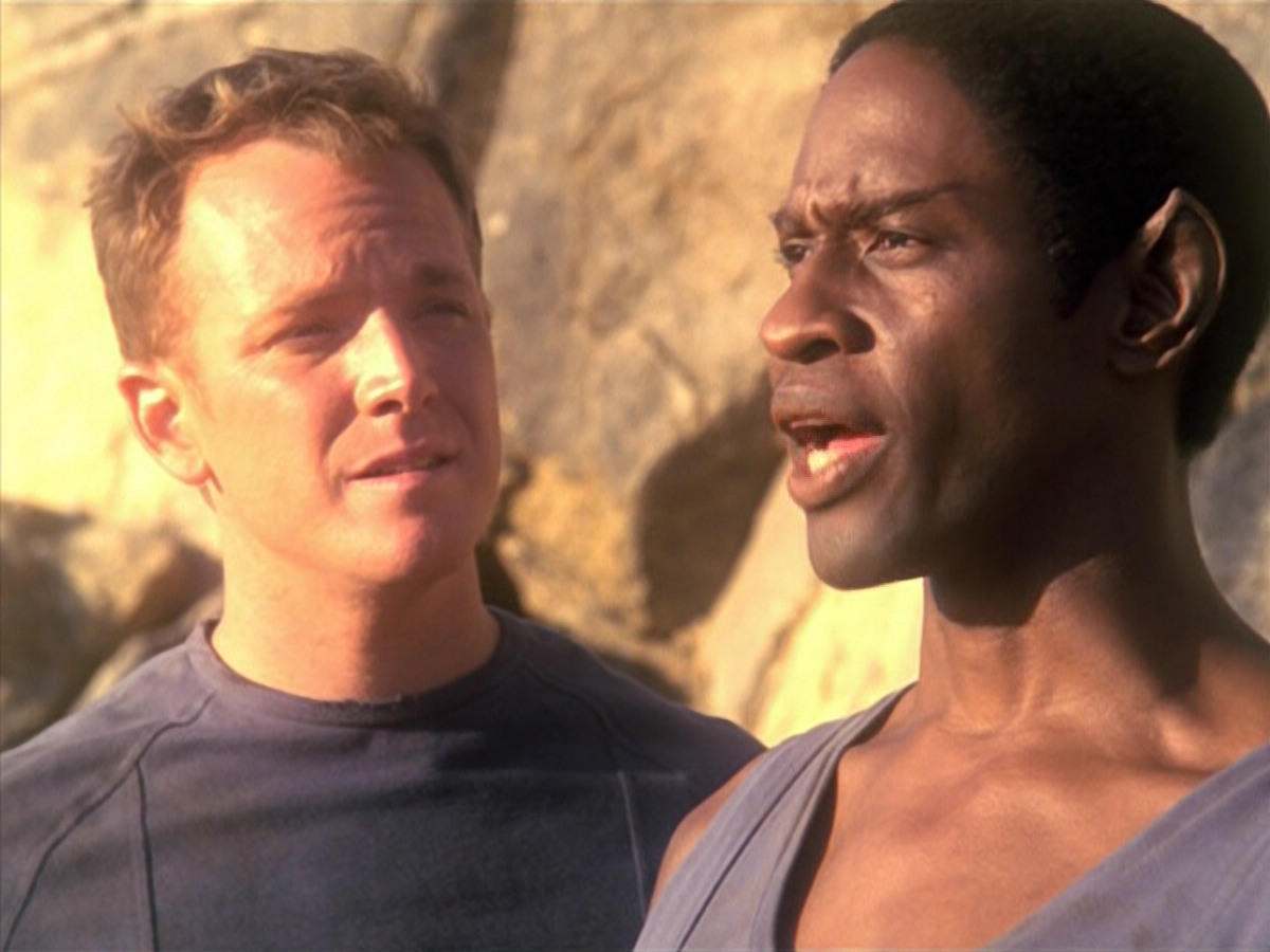extant_StarTrek_VOY_5x13-Gravity_02941.jpg