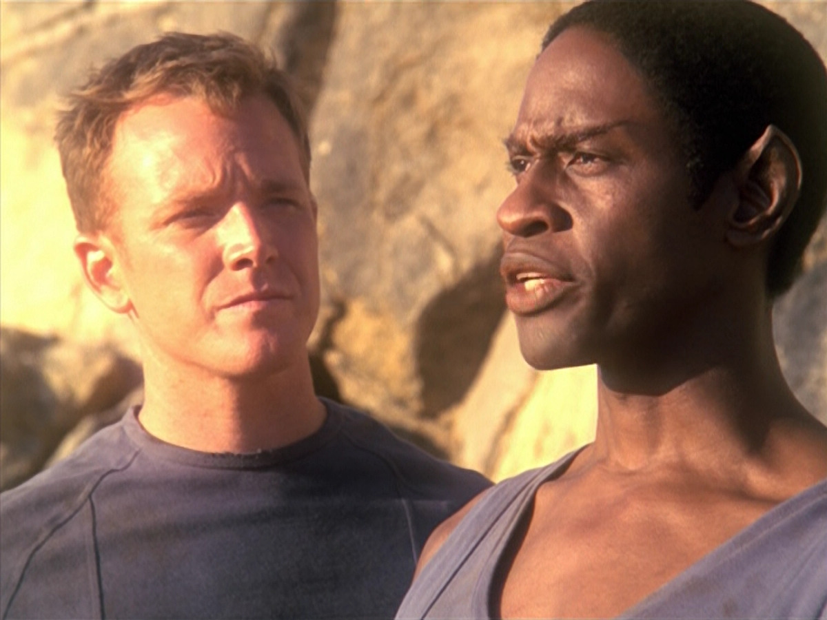 extant_StarTrek_VOY_5x13-Gravity_02947.jpg