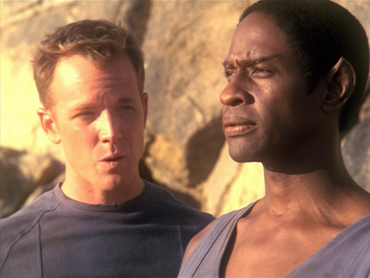 extant_StarTrek_VOY_5x13-Gravity_02964.jpg
