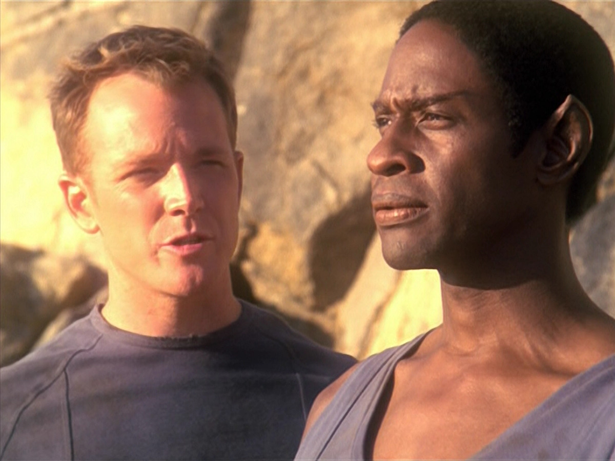 extant_StarTrek_VOY_5x13-Gravity_02965.jpg