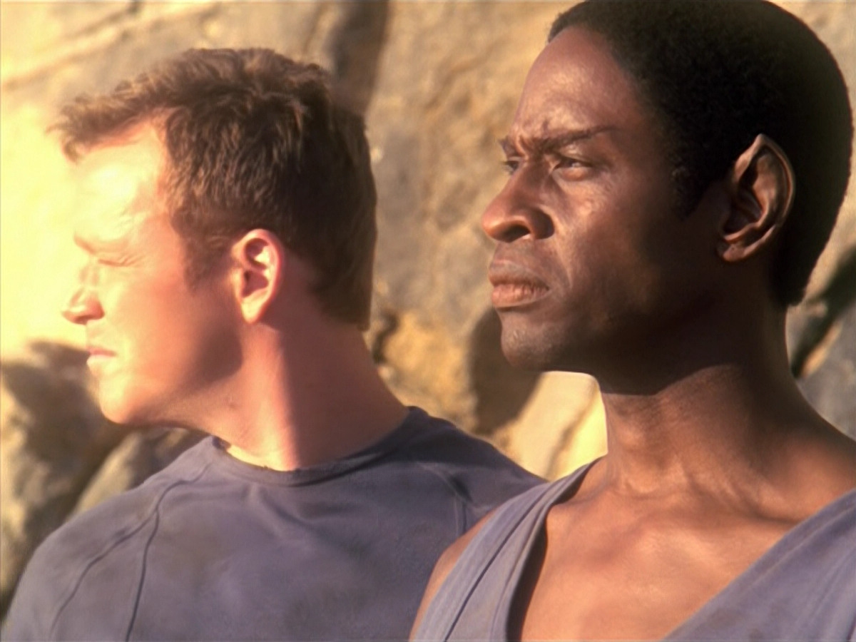 extant_StarTrek_VOY_5x13-Gravity_03000.jpg