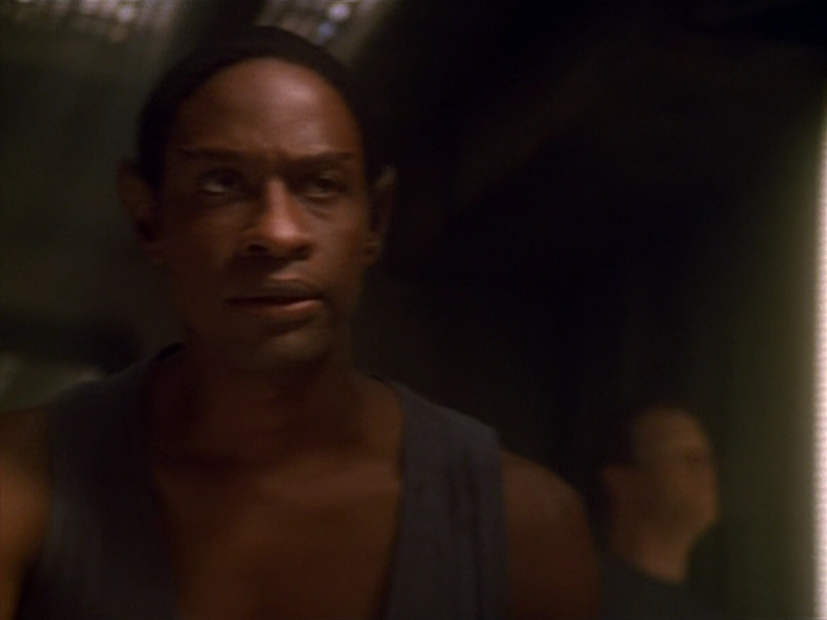 extant_StarTrek_VOY_5x13-Gravity_03198.jpg