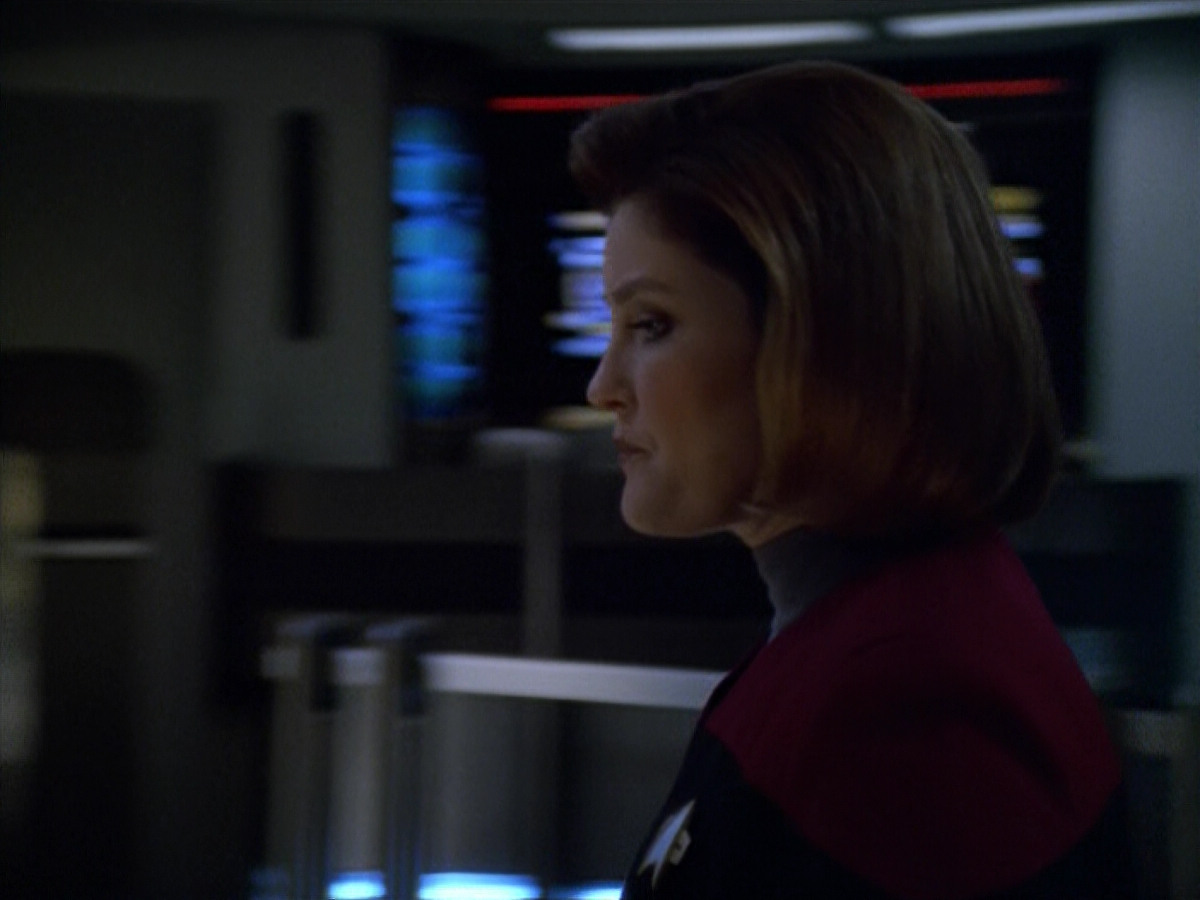 extant_StarTrek_VOY_5x13-Gravity_03223.jpg