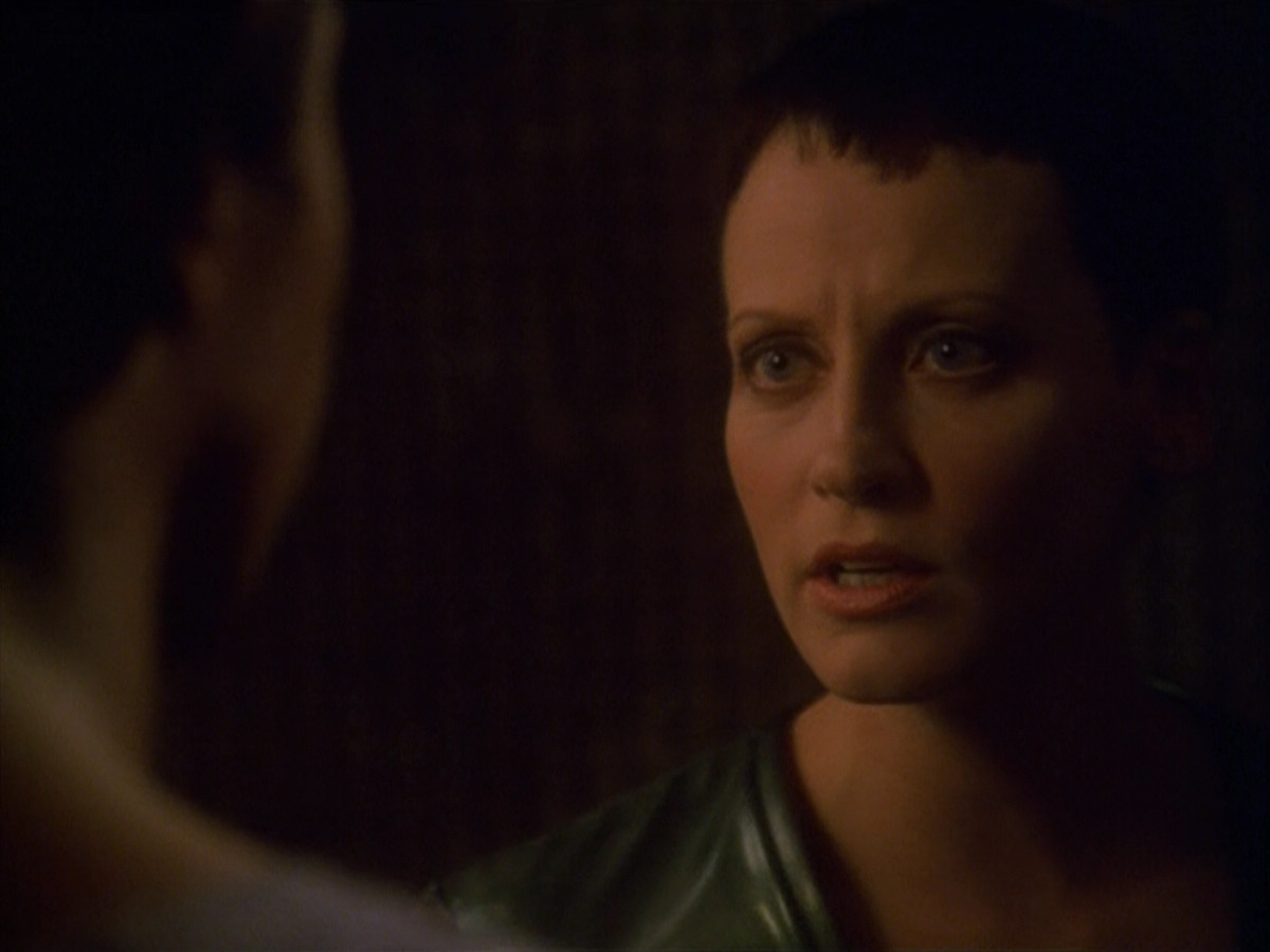 extant_StarTrek_VOY_5x13-Gravity_03243.jpg