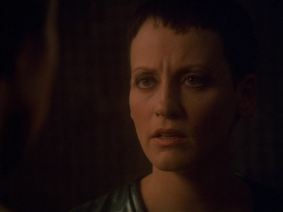 extant_StarTrek_VOY_5x13-Gravity_03255.jpg